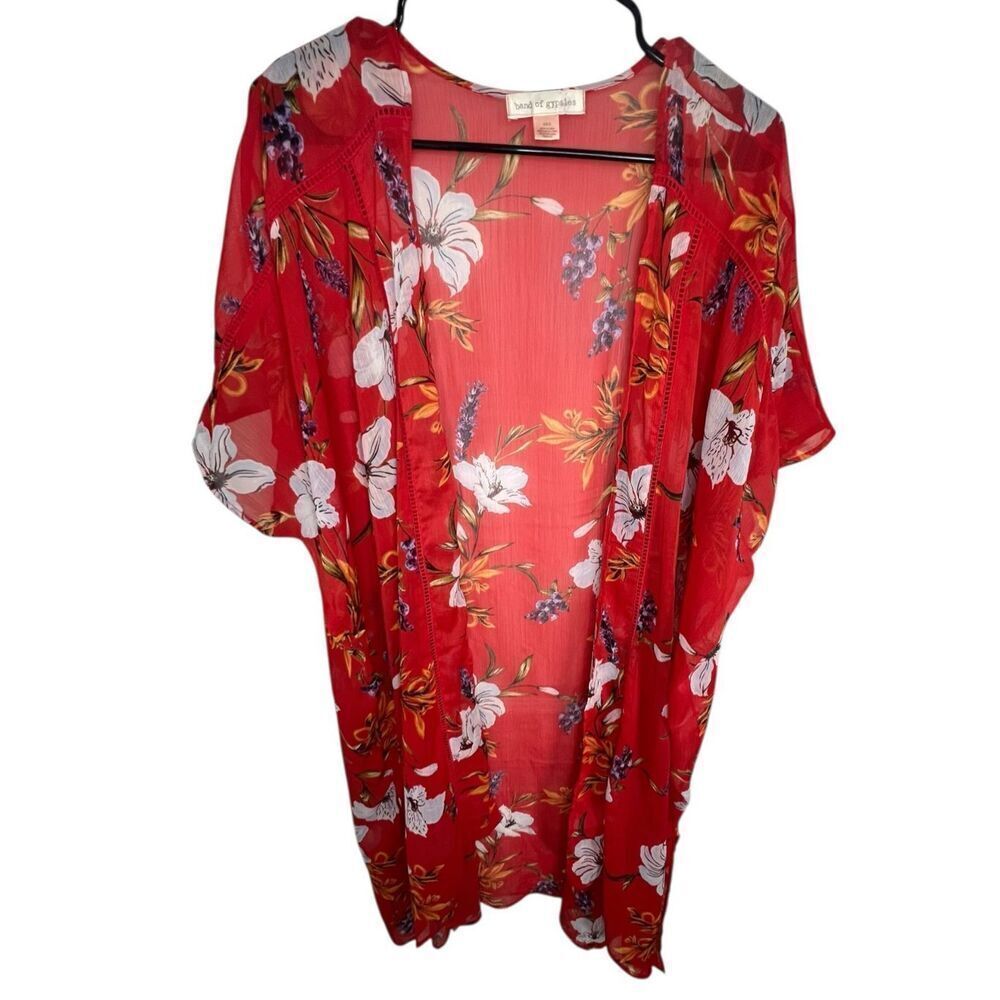 Band Of Gypsies Short Sleeve Sheer Floral Pattern Long Kimono